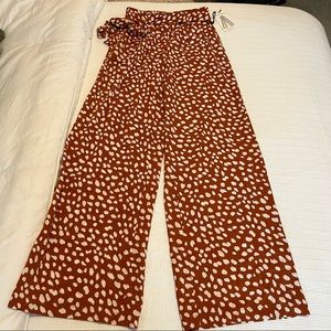 NWT Forever21 Flowy Wide Leg Pants